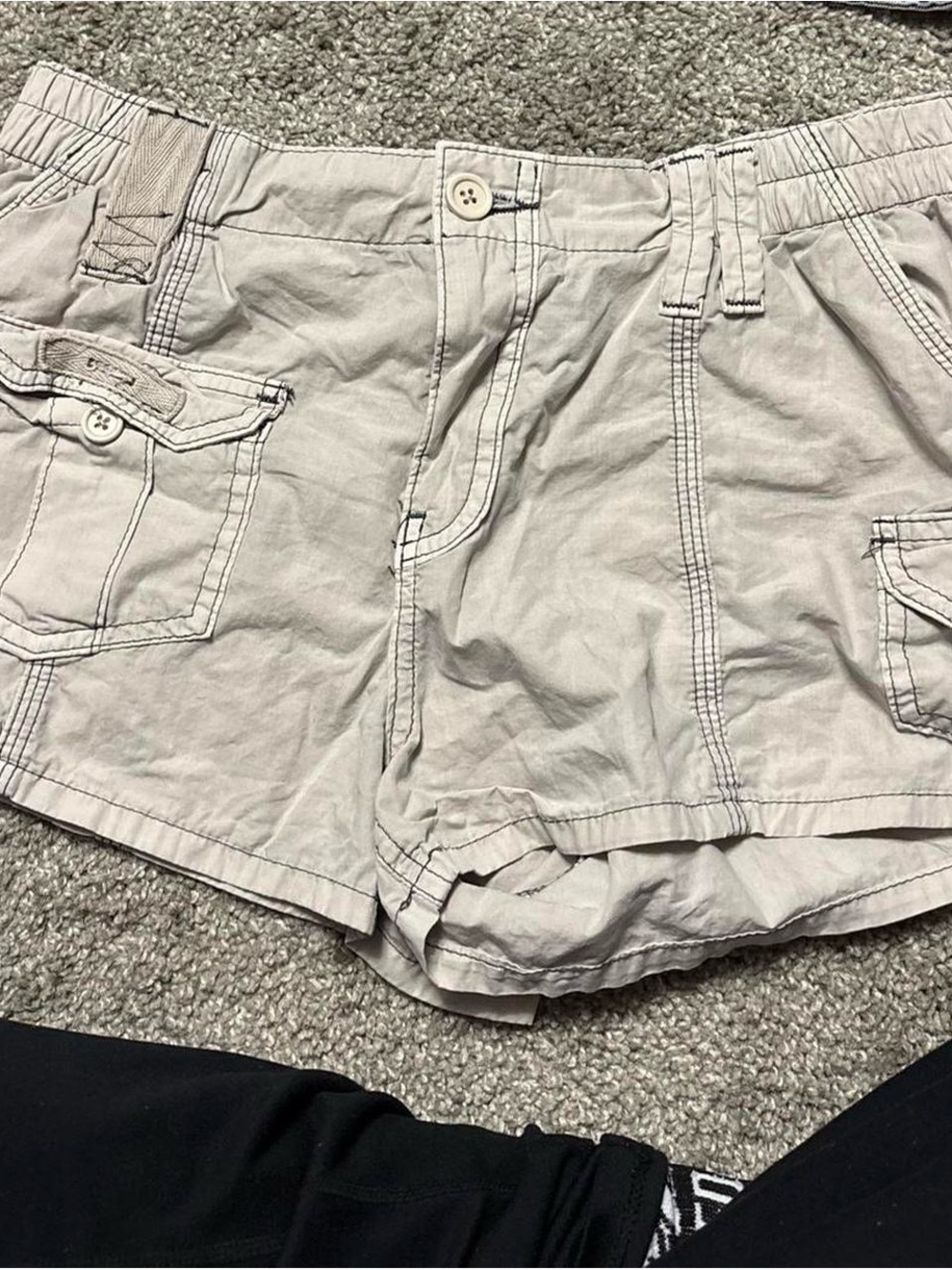 Tilly's Cream Cargo Shorts for Women
